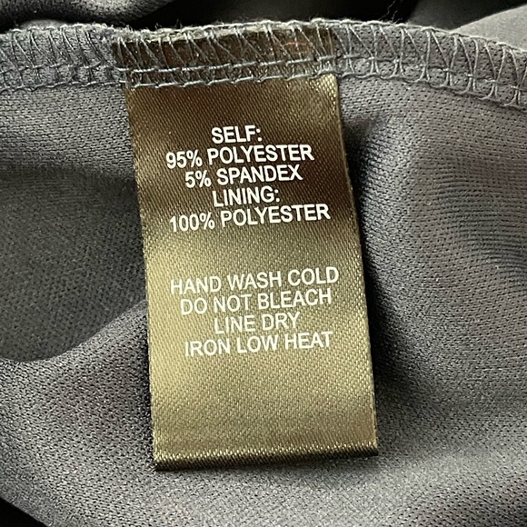 Lulu’s Navy Blue Leandra Maxi Crochet Side Slit Formal Dress size Small - Picture 9 of 13